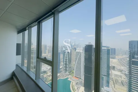 Office in Jumeirah Lake Towers, Dubai, UAE 107 sq.m. № 720255 - photo 13