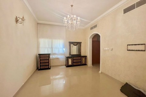 Вилла Аль-Барша, Дубай, БАӘ-да 6 жатын бөлмелер, 1393.5 м² № 637537 - фото 17