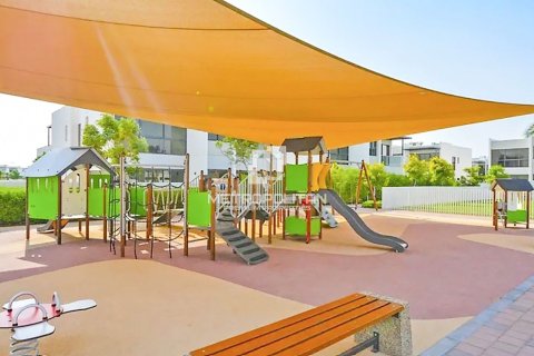 וילה למכירה ב DAMAC Hills (Akoya by DAMAC), Dubai, איחוד האמירויות  3 חדרי שינה, 343 מ"ר, מספר 663926 - תמונה 10
