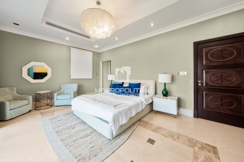 Vilă de închiriat în Palm Jumeirah, Dubai, EAU 7 dormitoare, 1245 mp.  №663924 - poză 14
