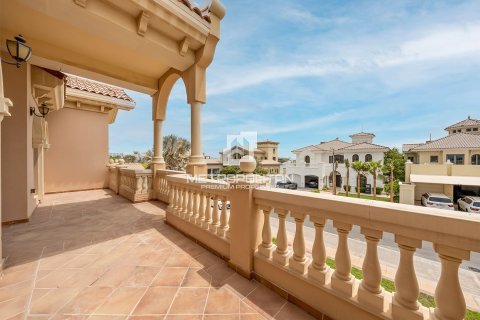 Vilă de închiriat în Palm Jumeirah, Dubai, EAU 7 dormitoare, 1245 mp.  №663924 - poză 26
