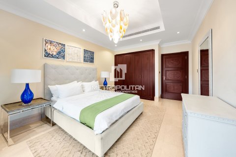 Vilă de închiriat în Palm Jumeirah, Dubai, EAU 7 dormitoare, 1245 mp.  №663924 - poză 12