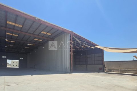 Almacén en alquiler en Al Quoz, Dubai, EAU 9375.9 m2 № 719768 - foto 11