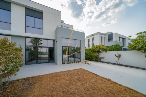 Vila v Al Furjan, Dubai, SAE 4 ložnice, 360 m² Č.: 758269
