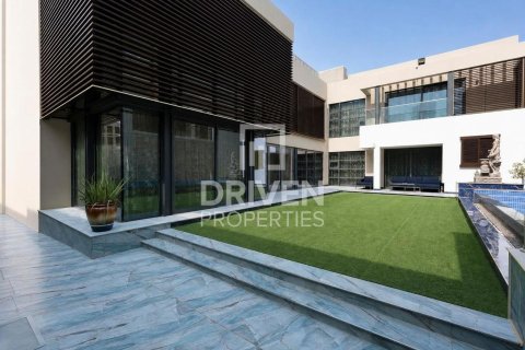 Willa w Mohammed Bin Rashid City, Dubai, ZEA 4 sypialnie, 559.09 mkw. nr 759156