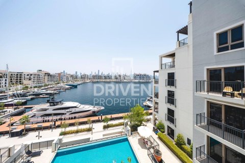 Apartmen di Jumeirah, Dubai, UAE 2 bilik tidur, 112.6 meter persegi № 746206