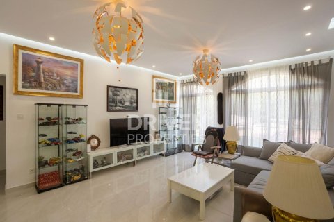 Üürile anda korter asukohaga Dubai Land, AÜE: 2 magamistoaga, 160.63 m² Nr 745508 - pilt 6