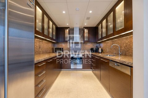 Apartmen di Downtown Dubai (Downtown Burj Dubai), UAE 2 bilik tidur, 165.09 meter persegi № 767253 - foto 5