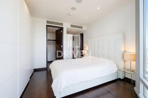 Apartmen di Downtown Dubai (Downtown Burj Dubai), UAE 2 bilik tidur, 165.09 meter persegi № 767253 - foto 10