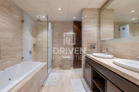Apartmen di Downtown Dubai (Downtown Burj Dubai), UAE 2 bilik tidur, 165.09 meter persegi № 767253 - foto 15
