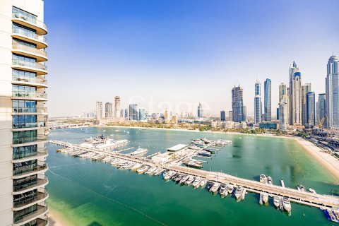 Apartamento en venta en Dubai Harbour, Dubai, EAU 3 dormitorios, 195 m2 № 650522 - foto 2
