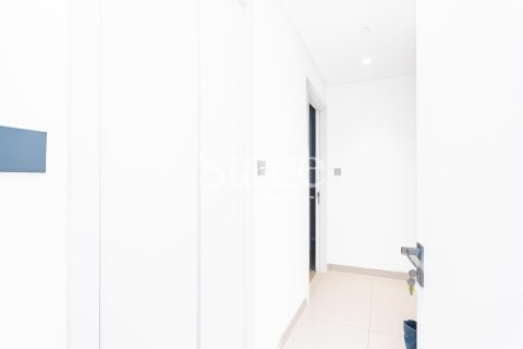 Apartamento en venta en Dubai Harbour, Dubai, EAU 3 dormitorios, 195 m2 № 650522 - foto 18