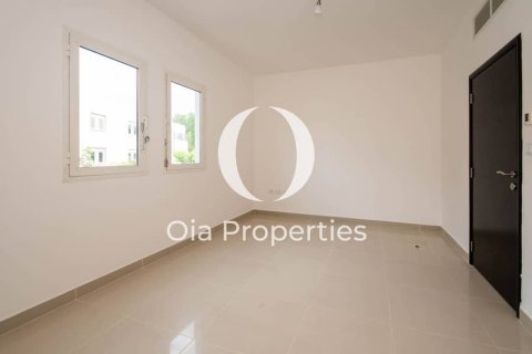 Villa en venta en Al Reef, Abu Dhabi, EAU 3 dormitorios, 174 m2 № 644657 - foto 7