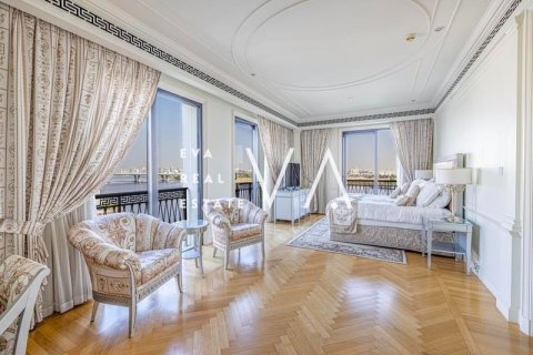 Apartamento en Bur Dubai, Dubai, EAU 4 dormitorios, 466 m² № 637693