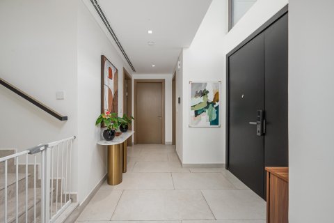 Casa urbana para arrendamento em Al Furjan, Dubai, EAU 4 quartos, 326.34 m2 № 764229 - foto 5