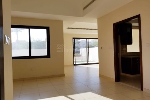 Townhouse sa Reem, Dubai, UAE 4 silid-tulugan, 297 sq.m. № 720657 - larawan 2