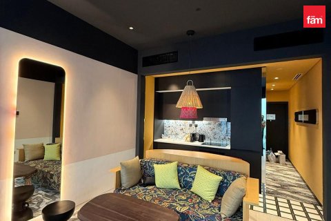 Apartment in Business Bay, Dubai, UAE 40.8 sq.m. № 769244 - photo 6