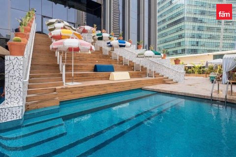 Apartment in Business Bay, Dubai, UAE 40.8 sq.m. № 769244 - photo 14