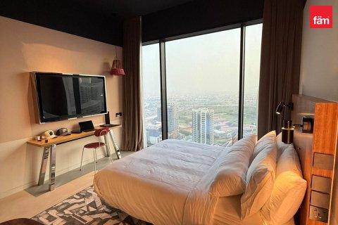Apartment in Business Bay, Dubai, UAE 40.8 sq.m. № 769244 - photo 2