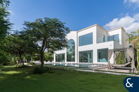 Вилла в Jumeirah Islands, Дубай, ОАЭ 5 спален, 576м2 № 697991