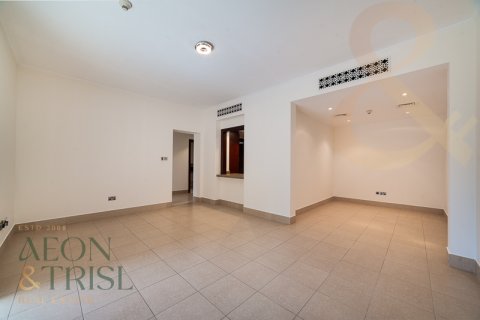 Apartment in ZANZEBEEL in Old Town, Dubai, UAE 1 bedroom, 103 sq.m. № 648927 - photo 3
