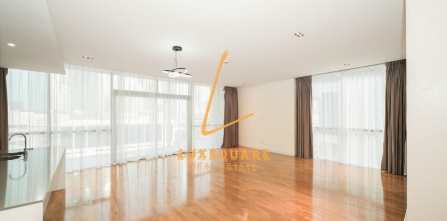 Dzīvoklis Al Wasl, Dubaijā, AAE 3 istabas, 204 m2 Nr. 763886
