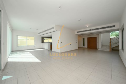 Vila v Jumeirah Park, Dubai, SAE 4 spálne, 611 m2 č. 763888 - Fotografia 6