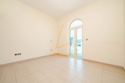 Vila v Jumeirah Park, Dubai, SAE 4 spálne, 611 m2 č. 763888 - Fotografia 18