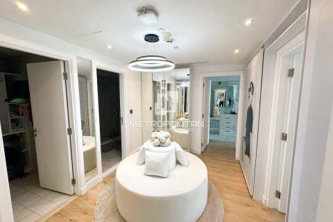 Apartament do wynajęcia w Palm Jumeirah, Dubai, ZEA 3 sypialnie, 234 mkw., nr 665040 - zdjęcie 4