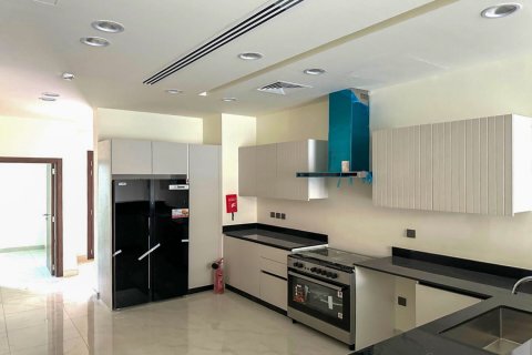 Müüa villa asukohaga Dubai, AÜE: 4 magamistoaga, 259 m² Nr 735969 - pilt 5