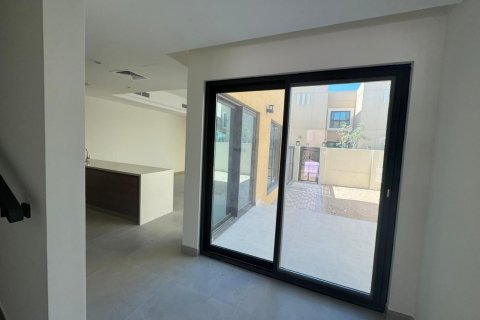 Таунхаус Шарджа, БАӘ-да 4 жатын бөлмелер, 255.48 м² № 749252 - фото 20