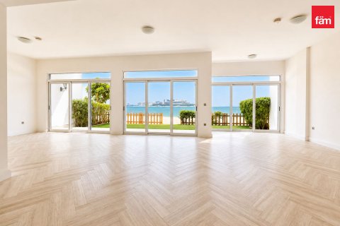 Villa itt: Palm Jumeirah, Dubai, EAE, 5 hálószoba, 270.9 m², azonosító: 761023 - fénykép 5