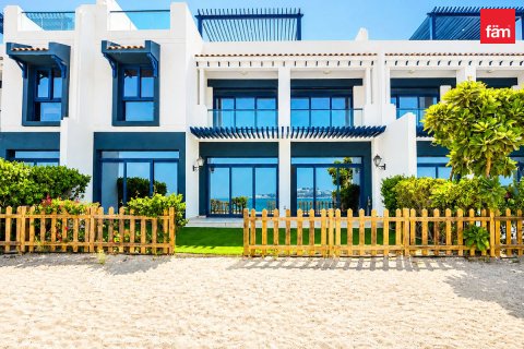 Villa itt: Palm Jumeirah, Dubai, EAE, 5 hálószoba, 270.9 m², azonosító: 761023 - fénykép 2