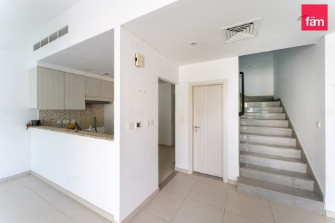 Řadový dům v Dubai, SAE 3 ložnice, 182.1 m² Č.: 741466 - fotografie 2