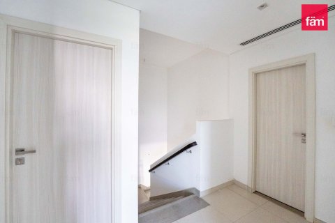 Řadový dům v Dubai, SAE 3 ložnice, 182.1 m² Č.: 741466 - fotografie 3