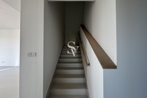 Rijtjeshuis te huur in Jebel Ali, Dubai, VAE 4 slaapkamers, 420 vr.m., nr 718857 - foto 8