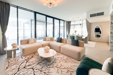Vilë në Sharjah Waterfront City, Emiratet e Bashkuara Arabe 5 dhoma gjumi, 352.93 m2. № 749130 - Foto 2