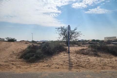 Lupain sa Al Rahmaniya, Sharjah, UAE 360 sq.m. № 749131 - larawan 6