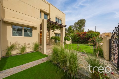 Βίλα σε Meadows, Dubai, ΗΑΕ 4 υπνοδωμάτια, 812.07 τ.μ. Αρ. 733424 - φωτογραφία 23