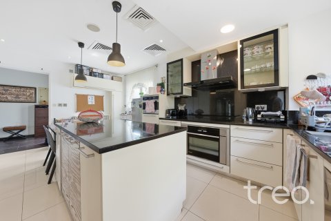 Βίλα σε Meadows, Dubai, ΗΑΕ 4 υπνοδωμάτια, 812.07 τ.μ. Αρ. 733424 - φωτογραφία 3