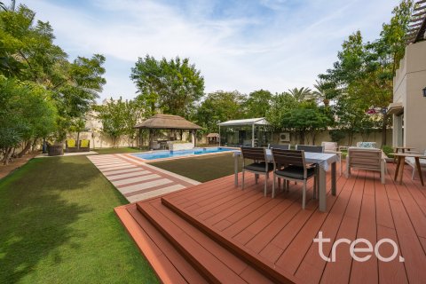 Βίλα σε Meadows, Dubai, ΗΑΕ 4 υπνοδωμάτια, 812.07 τ.μ. Αρ. 733424 - φωτογραφία 14