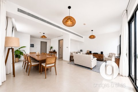 Villa Tilal Al Ghaf, Dubaijā, AAE 4 istabas, 313 m2 Nr. 726357 - attēls 2