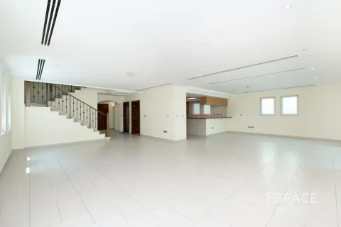 Üürile anda villa asukohaga Jumeirah Park, Dubai, AÜE: 4 magamistoaga, 471 m² Nr 738230 - pilt 4