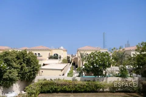 Üürile anda villa asukohaga Jumeirah Park, Dubai, AÜE: 4 magamistoaga, 471 m² Nr 738230 - pilt 20