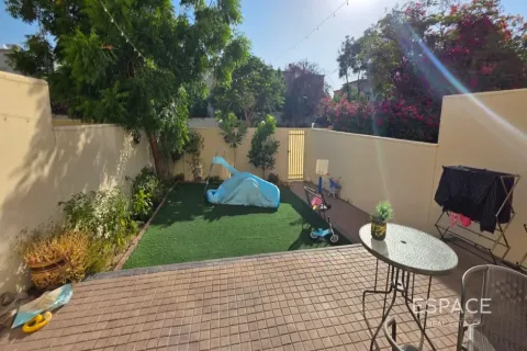 Vila di The Springs, Dubai, UEA 2 kamar tidur, 153 m2 nomor 738227 - foto 10