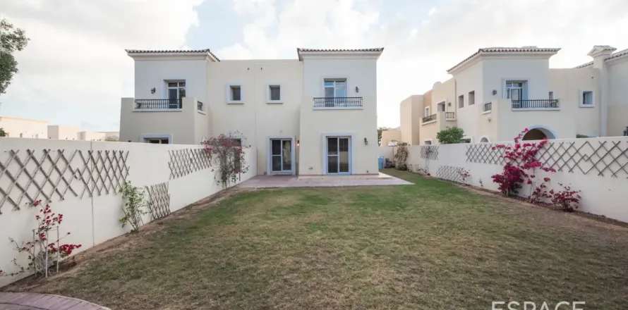 Vila di The Lakes, Dubai, UEA 3 kamar tidur, 209 m2 nomor 738228
