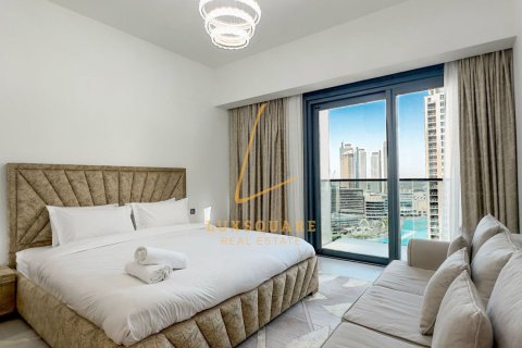 דירה להשכרה ב Downtown Dubai (Downtown Burj Dubai), Dubai, איחוד האמירויות  3 חדרי שינה, 172 מ"ר, מספר 735975 - תמונה 12