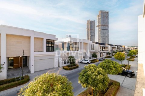 Villa à Mohammed Bin Rashid City, Dubai, EAU: 5 chambres, 745.92 m2 № 766958