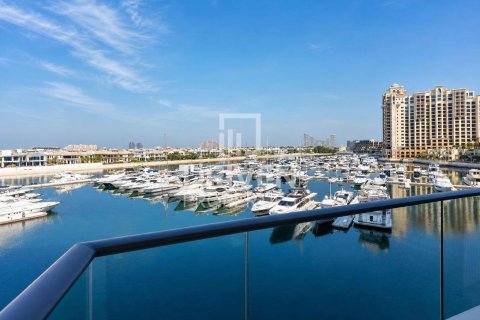 דירה להשכרה ב Palm Jumeirah, Dubai, איחוד האמירויות 2 חדרי שינה, 158.77 מ"ר, מספר 768069 - תמונה 18