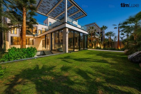 Villa til salgs i Dubai, Emiratene 5 soverom, 690.4 kvm Nr. 682183 - Foto 25